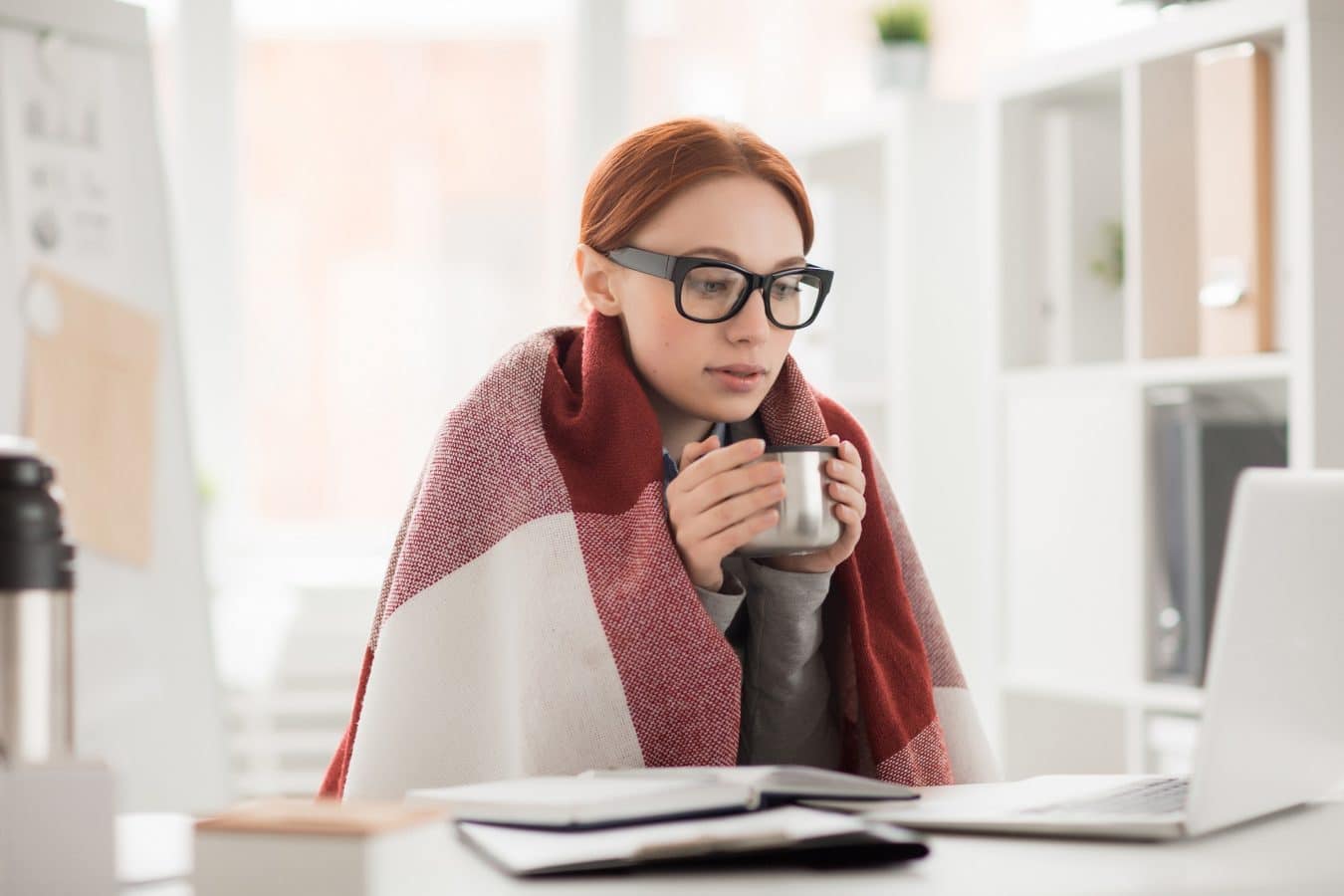 7 tips to help your employees beat the winter blues
